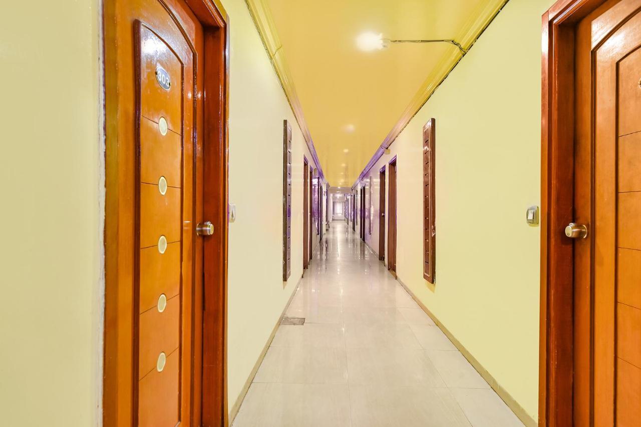 Fabhotel Kadamb Inn Αχμπανταμπάντ Εξωτερικό φωτογραφία